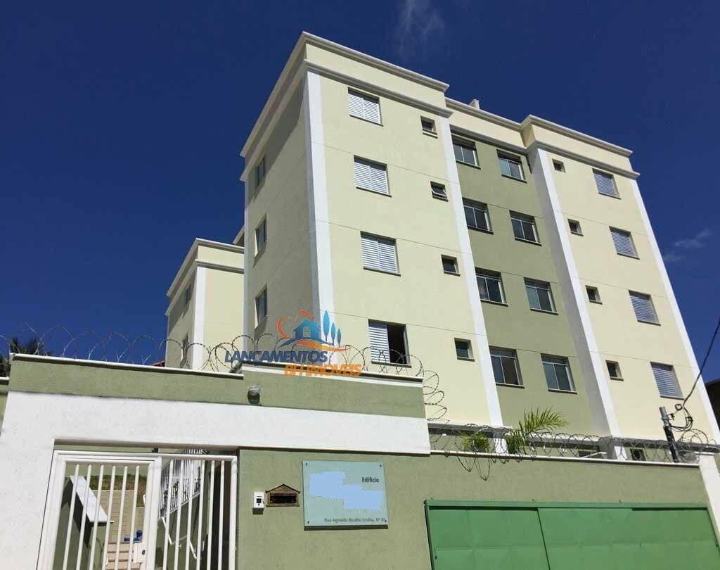 Apartamento Cobertura para Venda em Heliópolis Belo Horizonte-MG