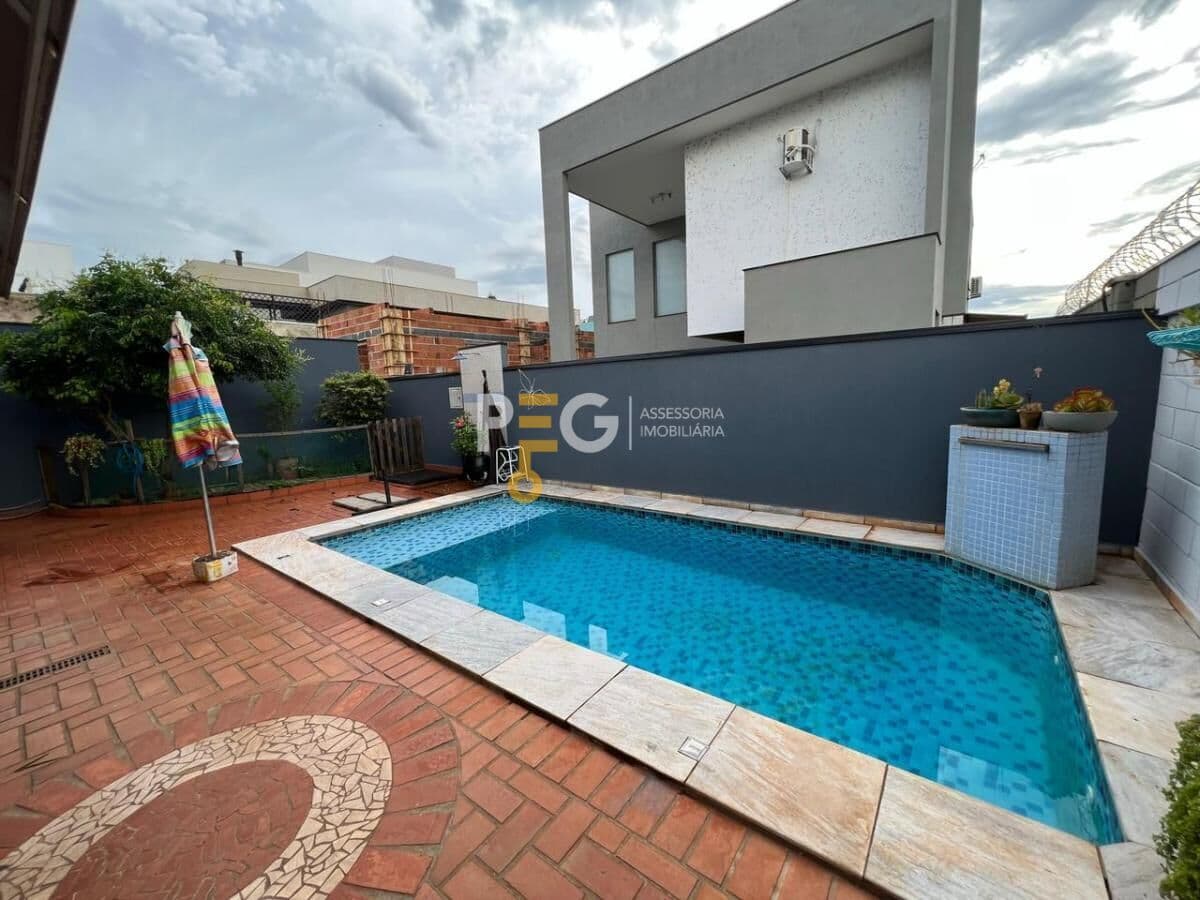 Casa de Condomínio em Ribeirão Preto - Bonfim Paulista