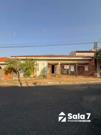 Casa à venda no Parque Iracema em Catanduva-SP