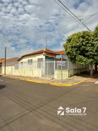 Casa para investimento no centro de Novo Horizonte