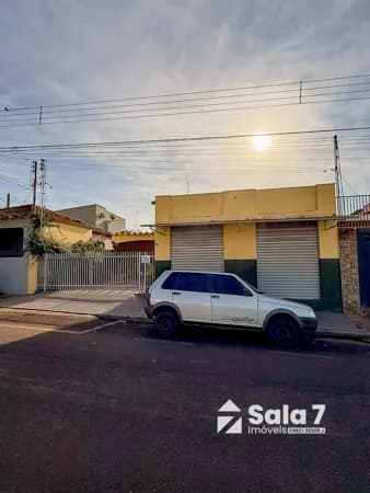 Casa com ponto comercial à venda no Jardim Aeroporto, em Novo Horizonte-SP