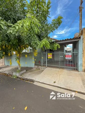 Casa na rua Tenente Ferreira, Centro