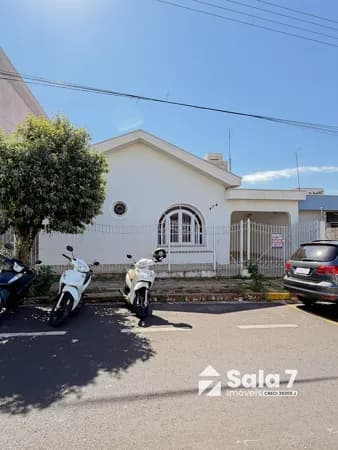 Casa para locação no centro de Novo Horizonte