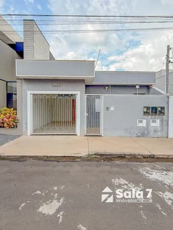 Casa para locação no centro de Novo Horizonte