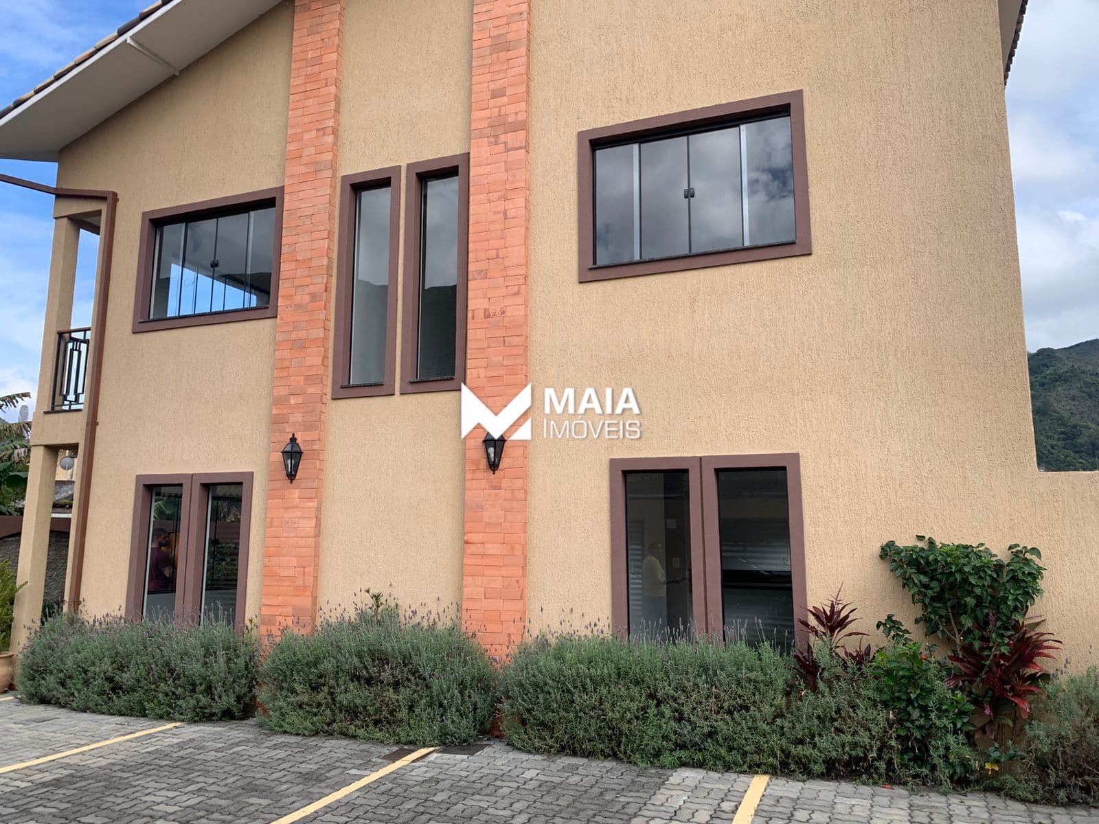 Casa Duplex em Araras, Teresópolis/RJ