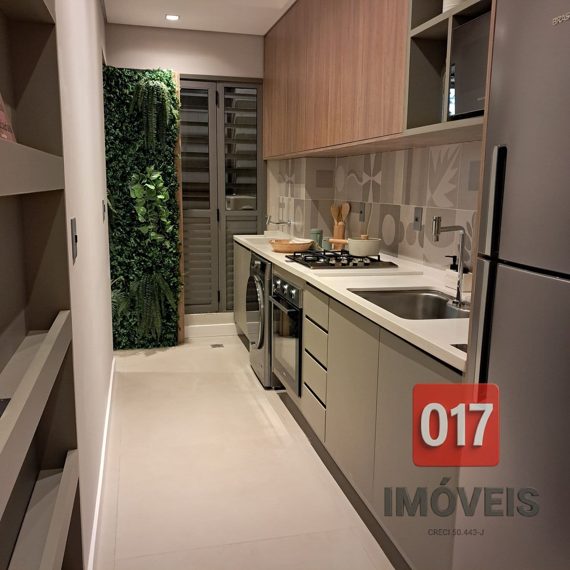 Apartamento à Venda 86m² com 3 Dormitórios – Verso JK