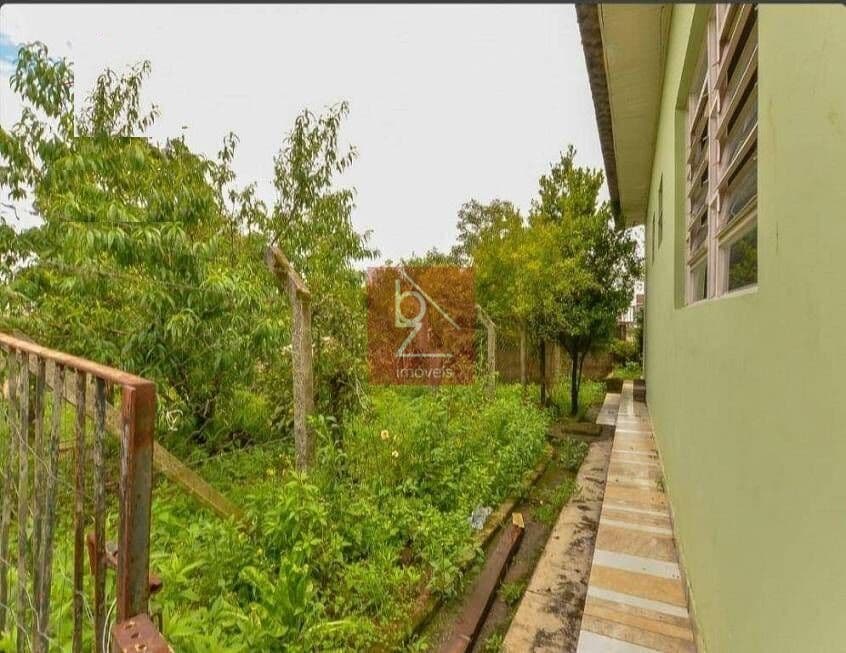 CASA COM 171m² PRIV. TERRENO DE ESQUINA 576M² TINGUI R$840.000,00