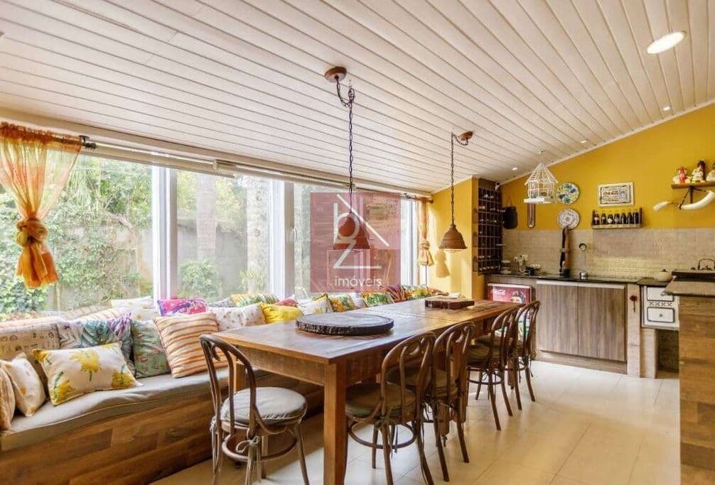 CASA TÉRREA 1.161 M² TERRENO E 343M DE ÁREA PRIV. R$1.790.000,00