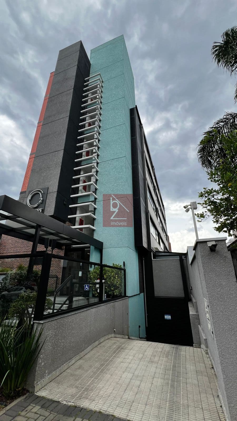 APARTAMENTO STUDIO ÁGUA VERDE MOBILIADO S/GARAGEM R$295.000,00