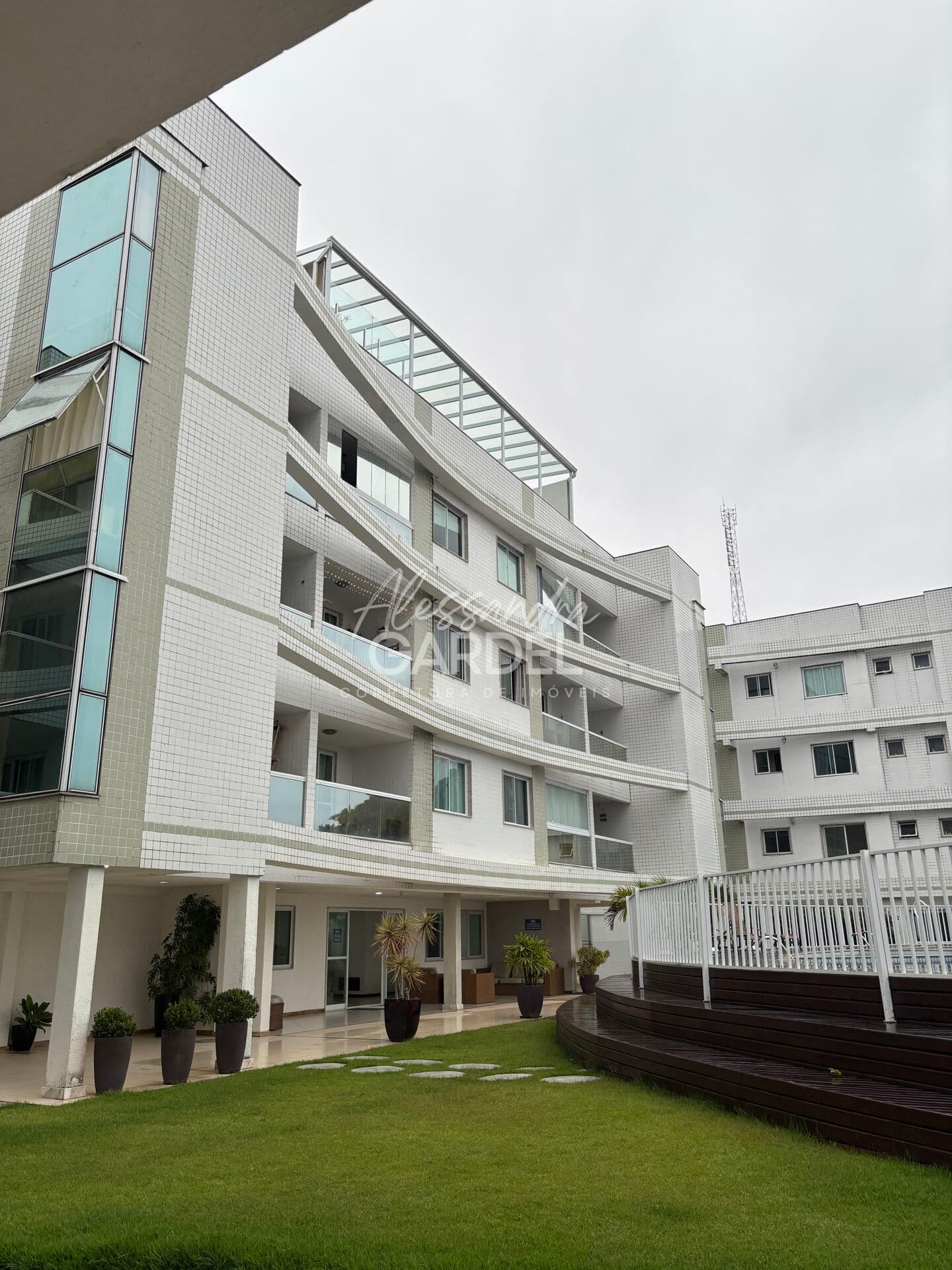 Apartamento/Cobertura com 3 quartos sendo 1 suíte - Costazul - Rio das Ostras
