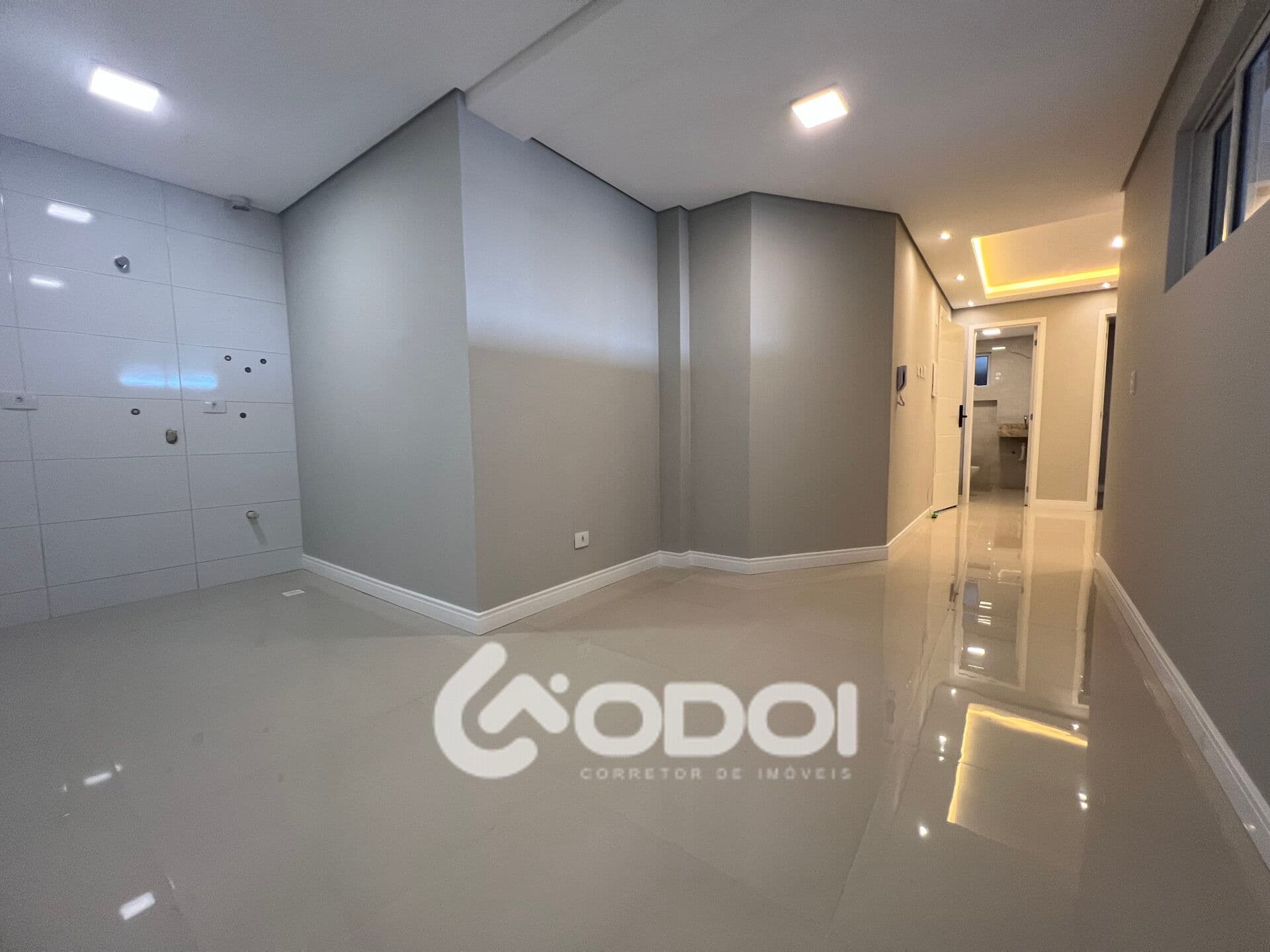 Apartamento Térreo em Três Marias, São José dos Pinhais/PR