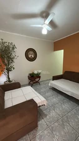 Casa à venda com 3 Quartos no Parque Ribeirão Preto - Ribeirão Preto / SP