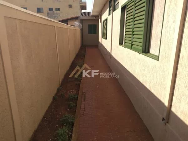 Casa á Venda - Campos Elíseos - Ribeirão Preto/SP