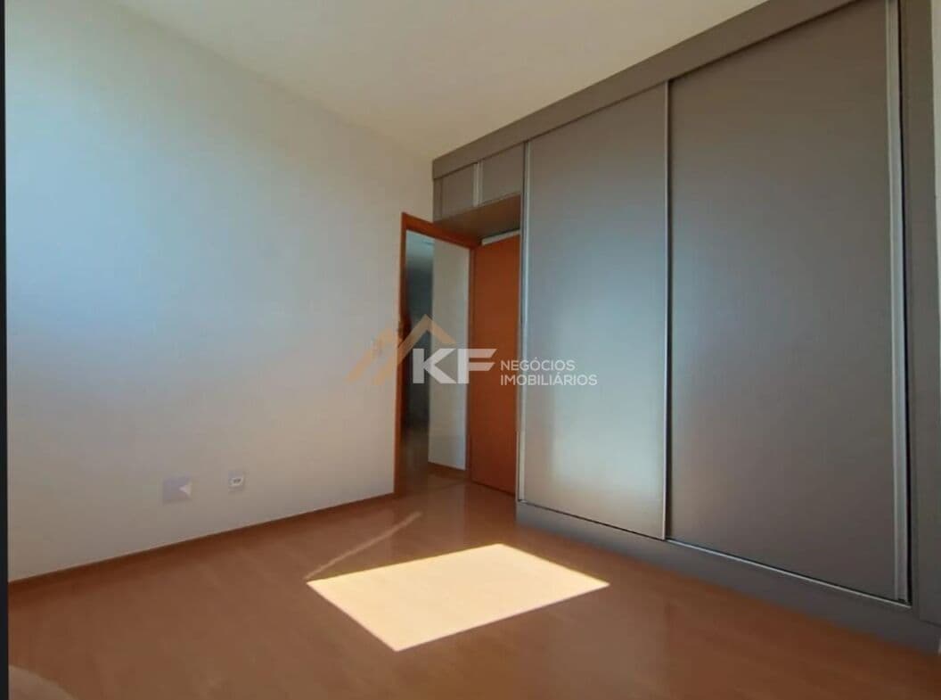 Apartamento à venda 2 dormitórios no Recreio das Acácias
