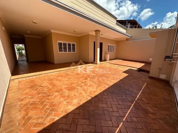 Casa à Venda na Vila Monte Alegre - Ribeirão Preto / SP