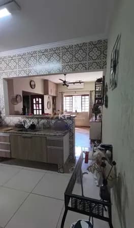 Casa À Venda - Bairro Sumarezinho-Ribeirão preto SP