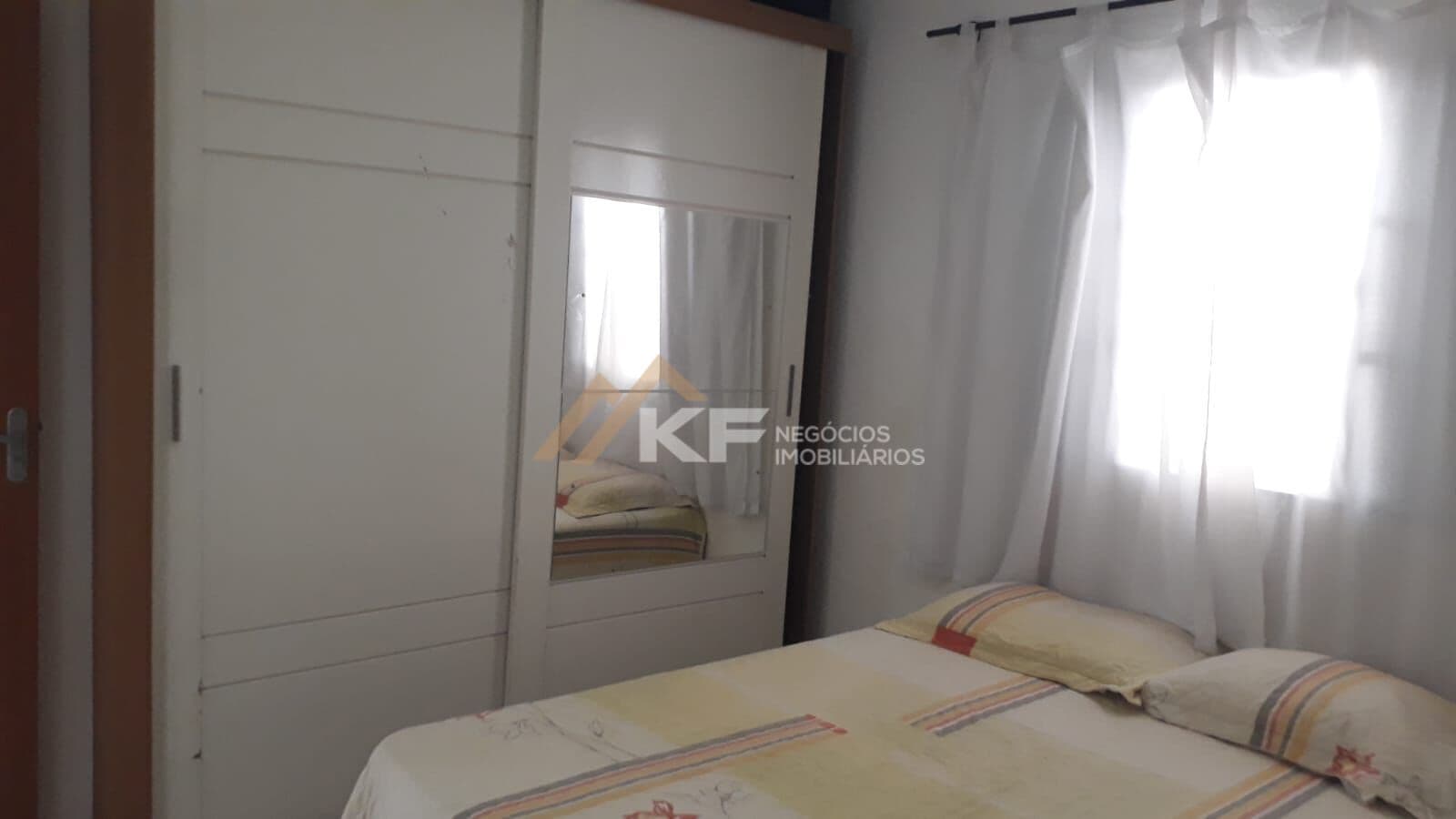 Casa á Venda - 3 Dormitórios sendo 1 Suíte - Eugênio Mendes Lopes - Ribeirão Preto / SP