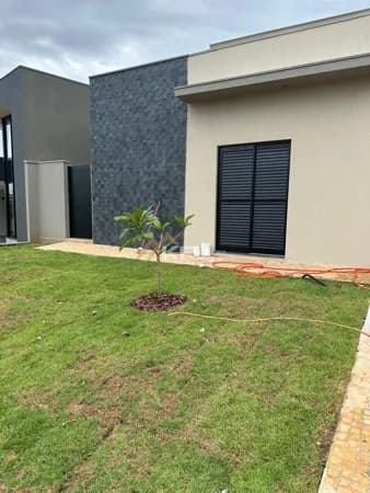 Casa à Venda no Condomínio Residencial Valência - Ilha Turía - Ribeirão Preto / SP