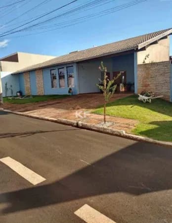 Casa em Condomínio á Venda - Condomínio Santa Mônica - Brodowski / SP