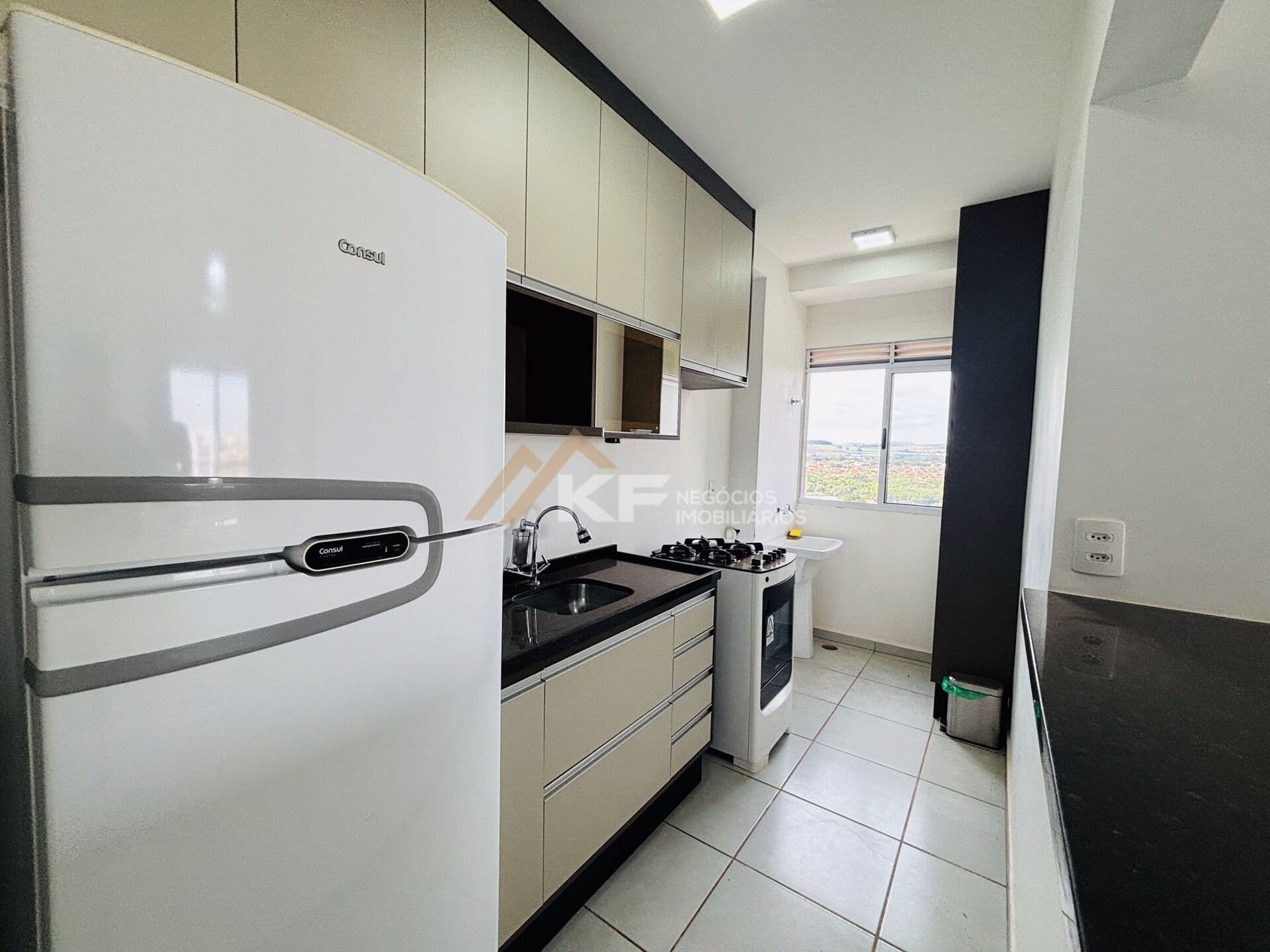 Apartamento Mobiliado com Sacada, no Jardim Anhanguera em Ribeirão Preto- SP
