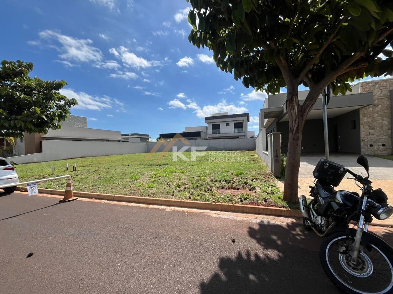 Terreno à Venda no Condomínio no Vivendas da Mata Portal Paineiras - Real Sul - Ribeirão Preto/SP
