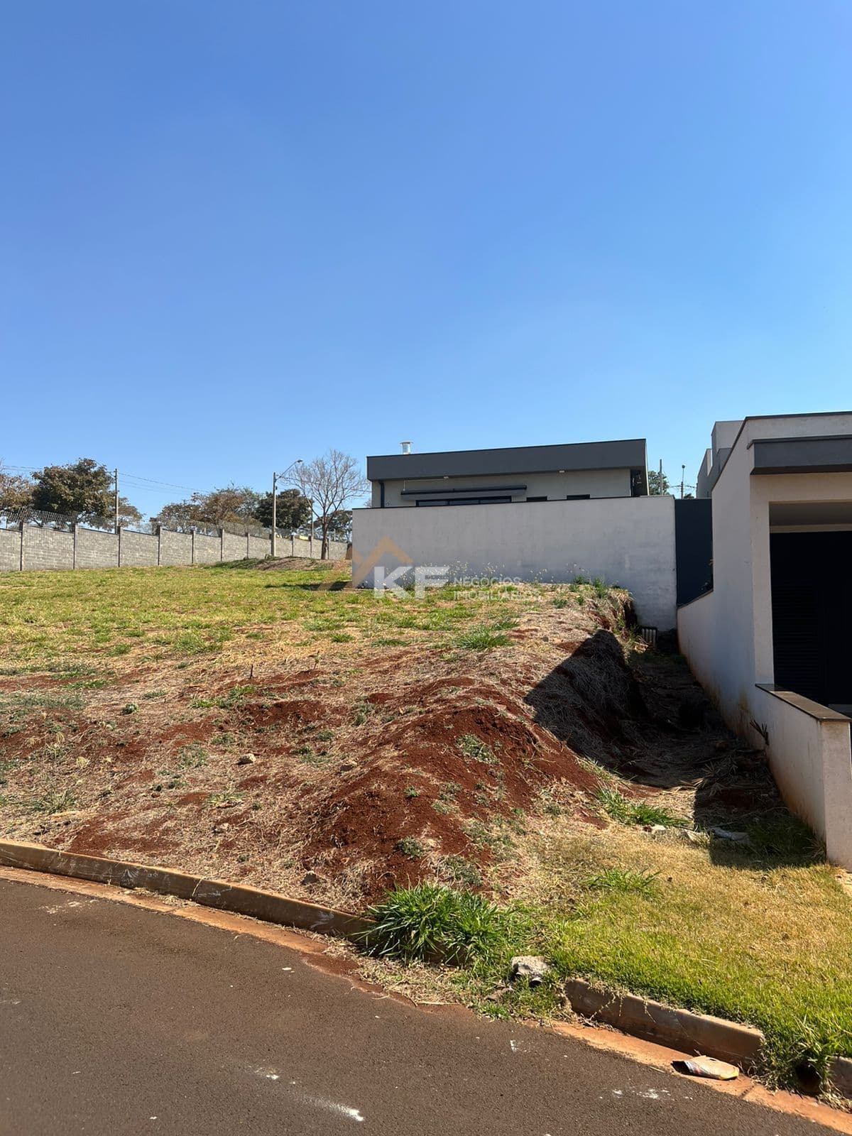 Terreno à Venda em Condomínio Terras de Santa Marta - Ribeirão Preto/SP