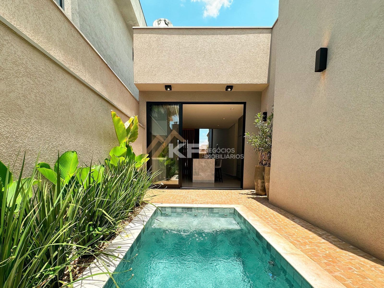 Casa em Condomínio para locação no Residencial Valência - Ribeirão Preto / SP