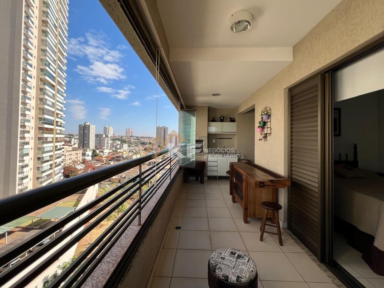 Apartamento à venda no Jardim Botânico: 3 Suítes, Sacada com Churrasqueira, Face Sombra e Andar alto | 2 vagas, 120m² | Ribeirão Preto/SP