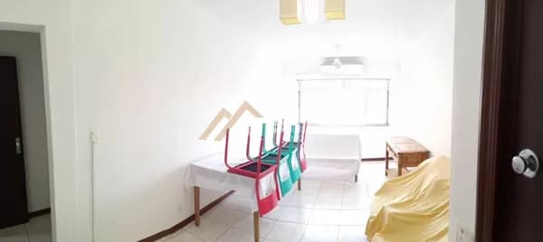 Apartamento Padrão Rico em armários