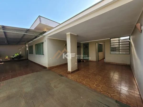 Casa Ampla com Barracão Comercial - Excelente Oportunidade - Campos Elíseos - Ribeirão Preto