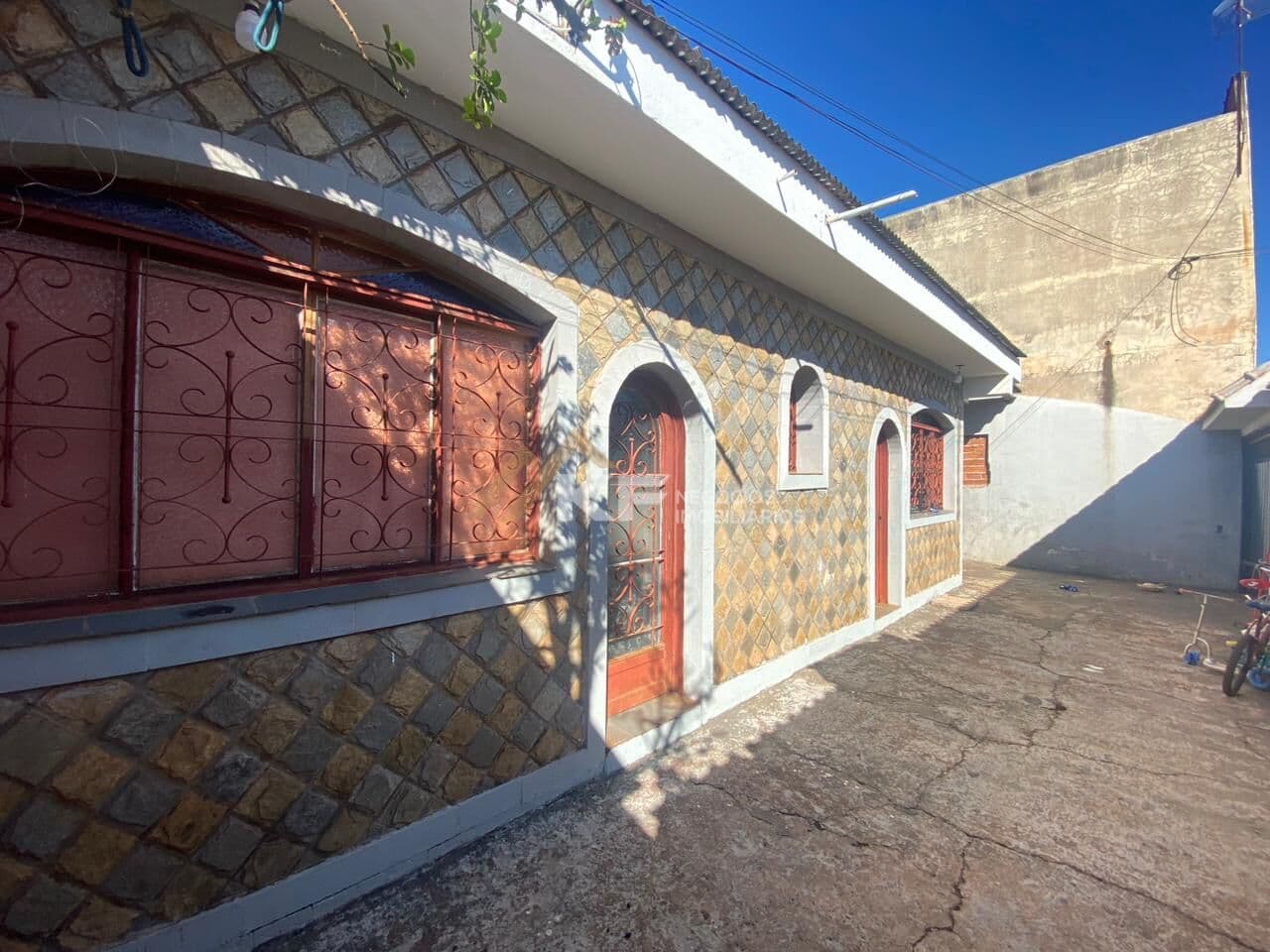 Casa Residencial ou Comercial - Jardim Helena - Ribeirão Preto/SP