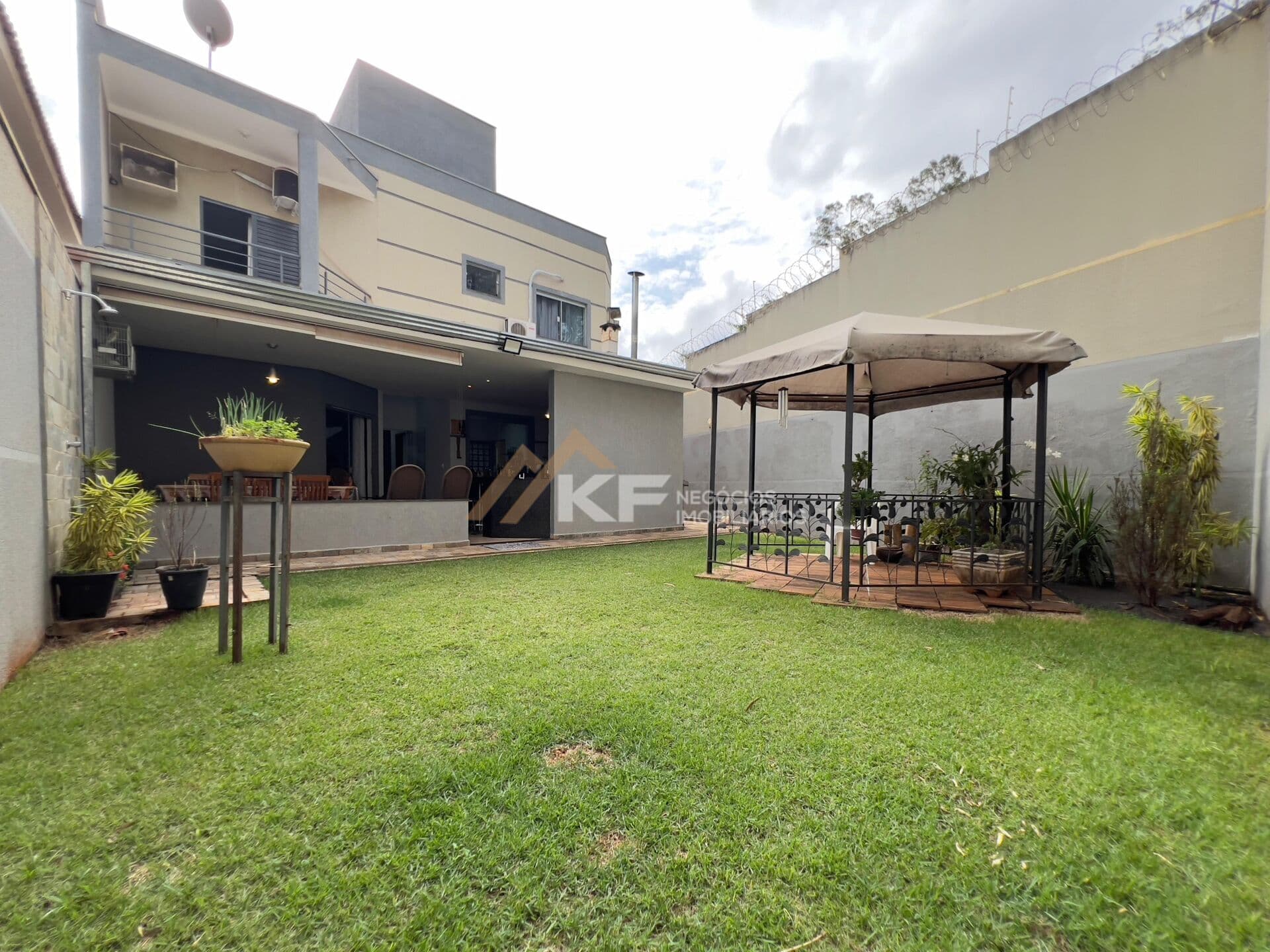 Casa Sobrado em Condomínio - Residencial Nova Aliança - Ribeirão Preto SP