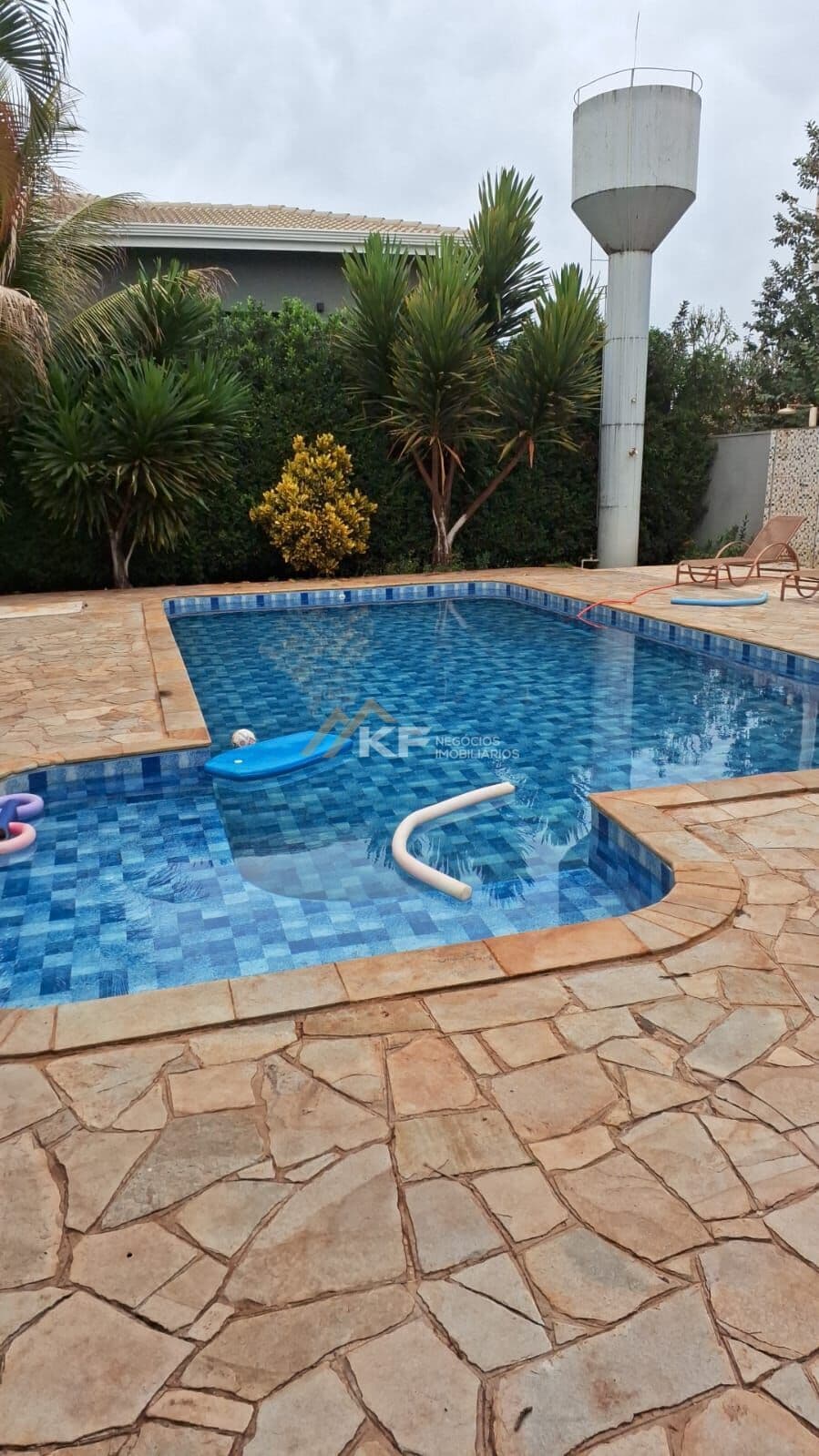 Chácara à Venda no Condomínio Villagio dos Bandeirantes - Jardinópolis/ SP