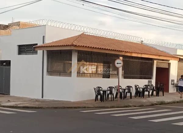 Salão comercial á Venda no Ipiranga - Ribeirão Preto / SP