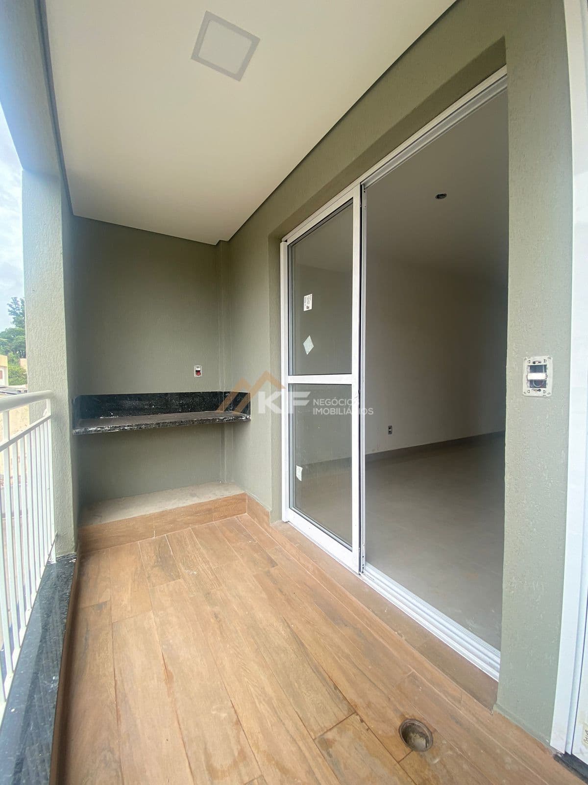 Apartamento à venda 02 dormitórios - Jd. Irajá - Ribeirão Preto/SP.