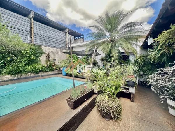 Casa a Venda com 3 Quartos, sendo 1 Suite no Bairro Campos Eliseos - Ribeirão Preto- SP