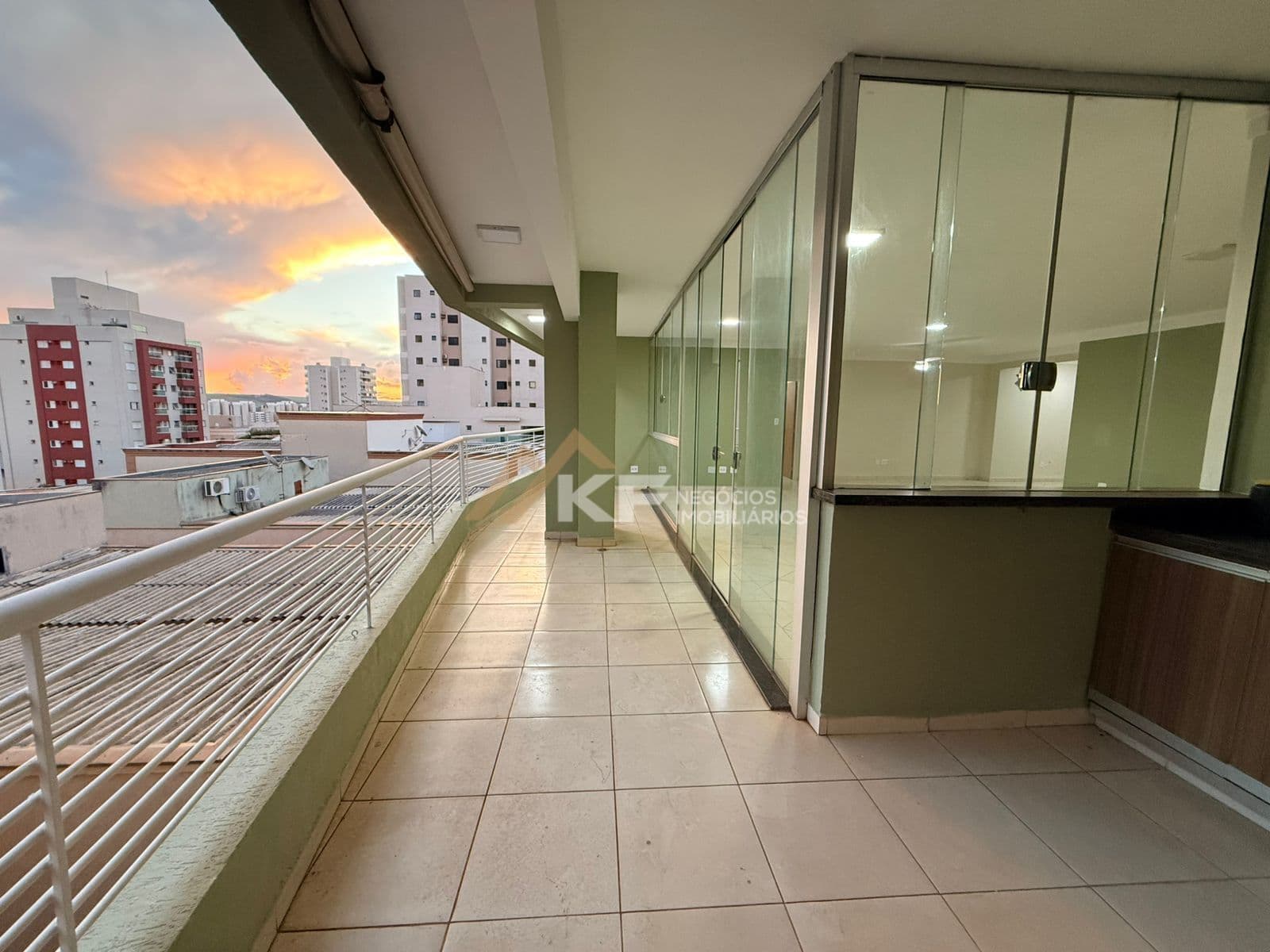 Apartamento à Venda no Condomínio Santa Lúcia - Nova Aliança - Ribeirão Preto/SP