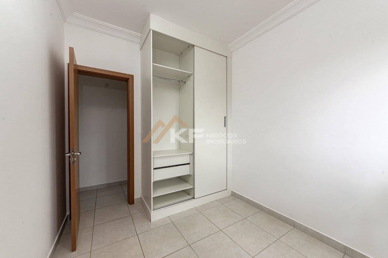 Apartamento à Venda no Vila Tibério - Ribeirão Preto / SP