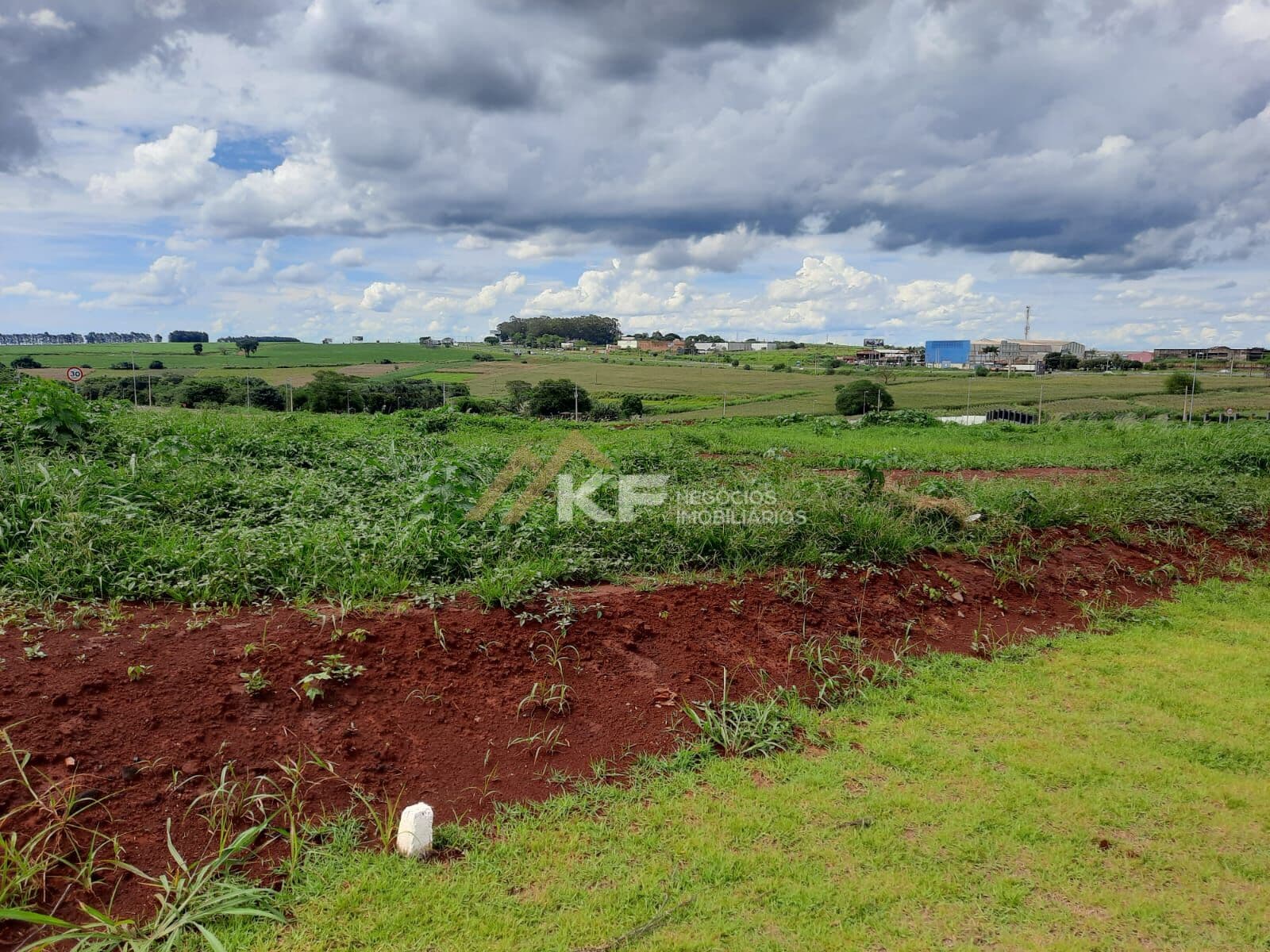 Terreno em Condomínio em Bella Cravinhos ll, Cravinhos/SP