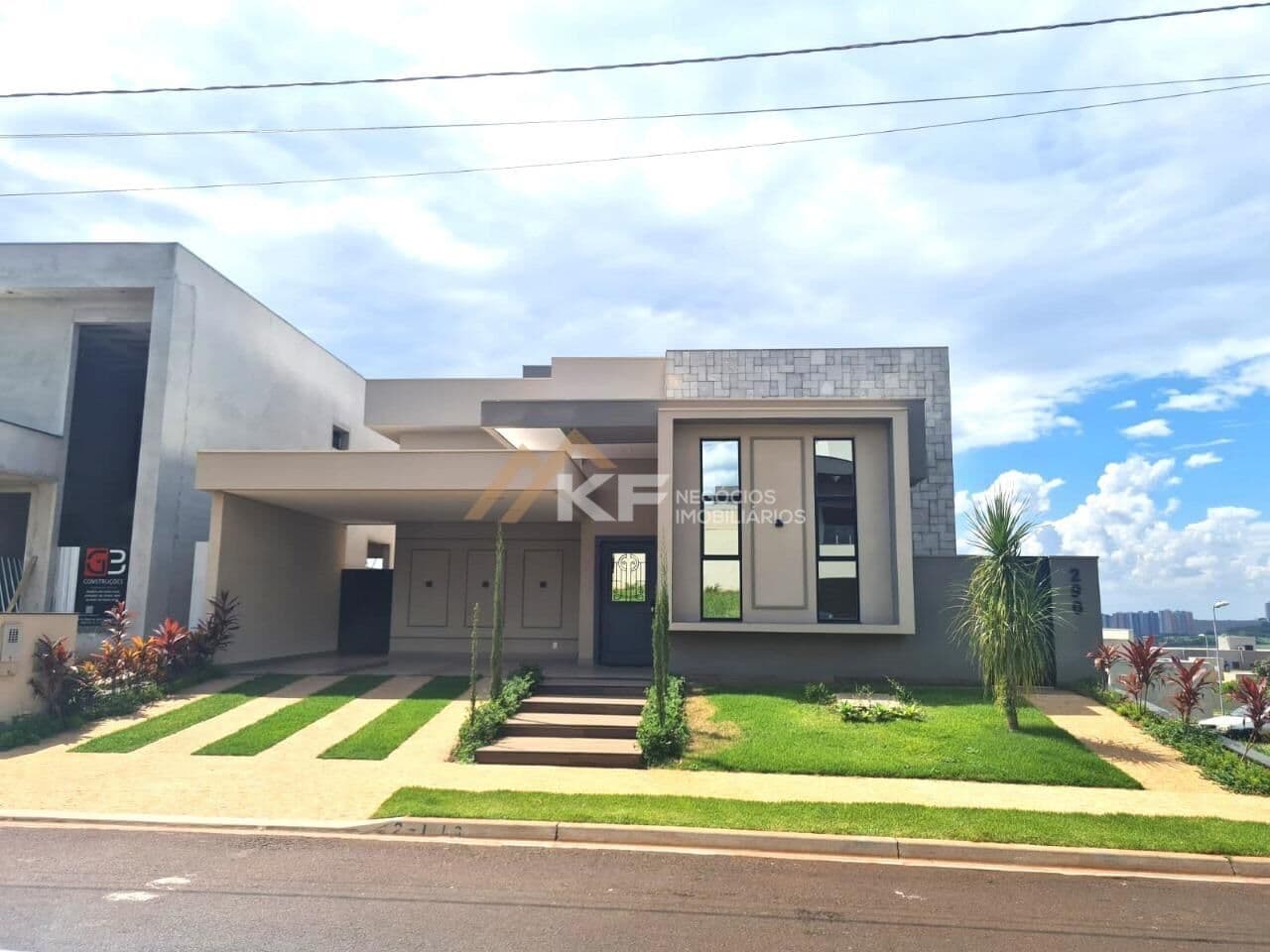 Casa em Condomínio à Venda no Quinta dos Ventos - Ribeirão Preto / SP