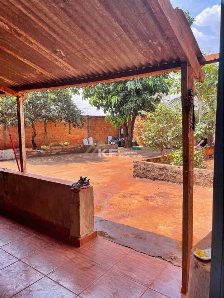 Casa à venda com 01 dormitório no bairro Jd. Morumbi em Jardinópolis - SP.