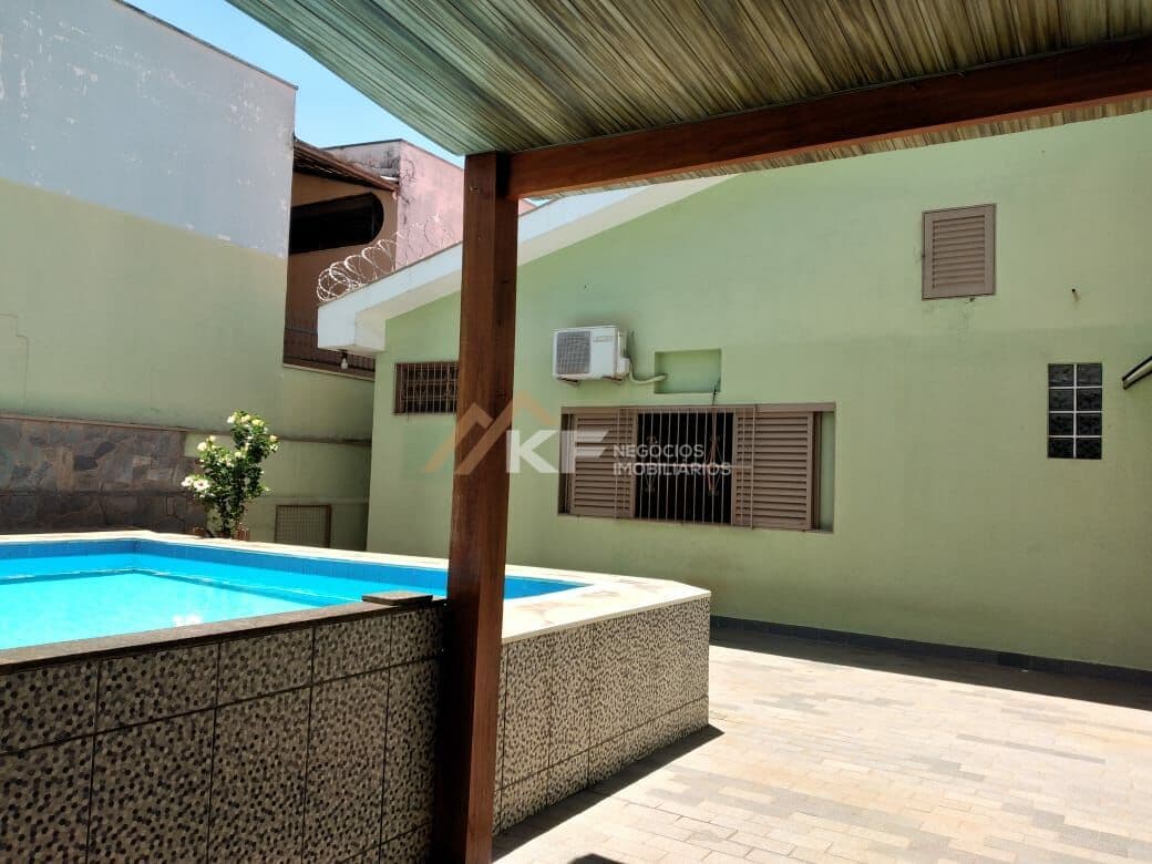 Casa á Venda - Sumarezinho - Ribeirão Preto/SP