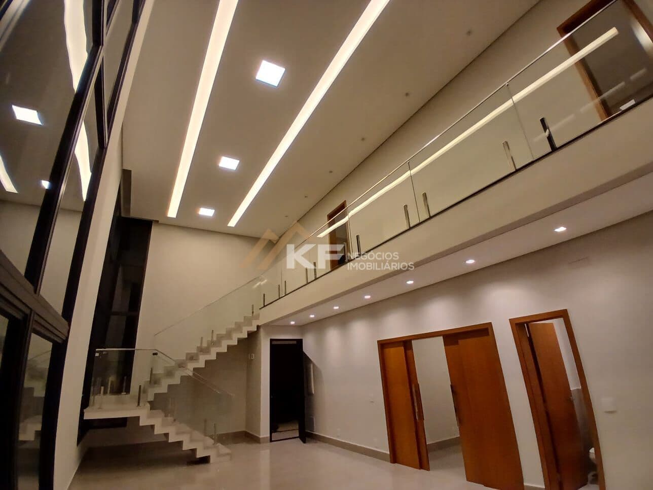 Sobrado à Venda no Condomínio Portal da Mata - Ribeirão Preto/SP