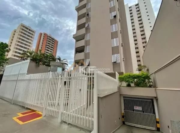Apartamento à Venda no Condomínio Edifício Solimoes - Centro - Ribeirão Preto/SP