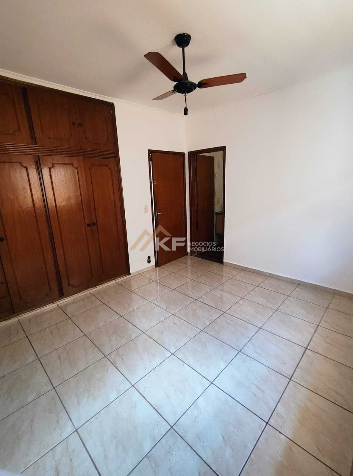 Casa À Venda - Bairro Sumarezinho -Ribeirão Preto SP - Zona Oeste