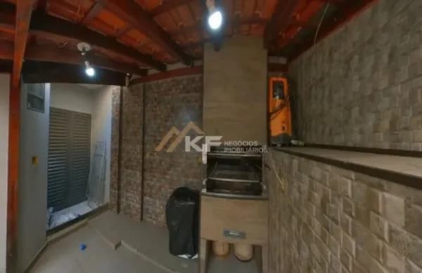 Apartamento Térreo à Venda com quintal 3 Dormitórios sendo 1 suite no Jardim Antartica - Ribeirão Preto / SP -