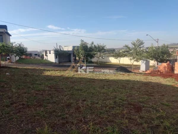 Terreno em Condomínio - Terras de San Pedro - Bonfim Paulista - SP