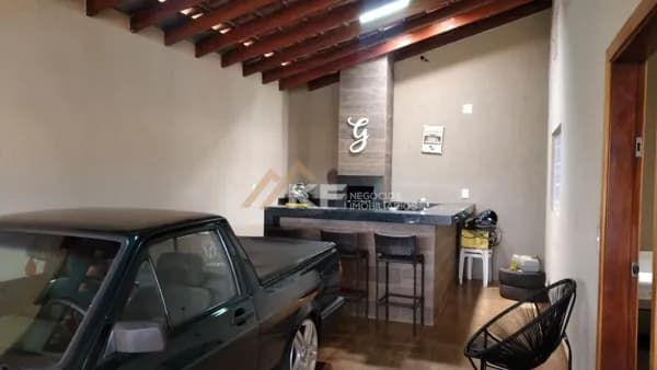 Casa á venda - Centro - Jardinópolis /SP