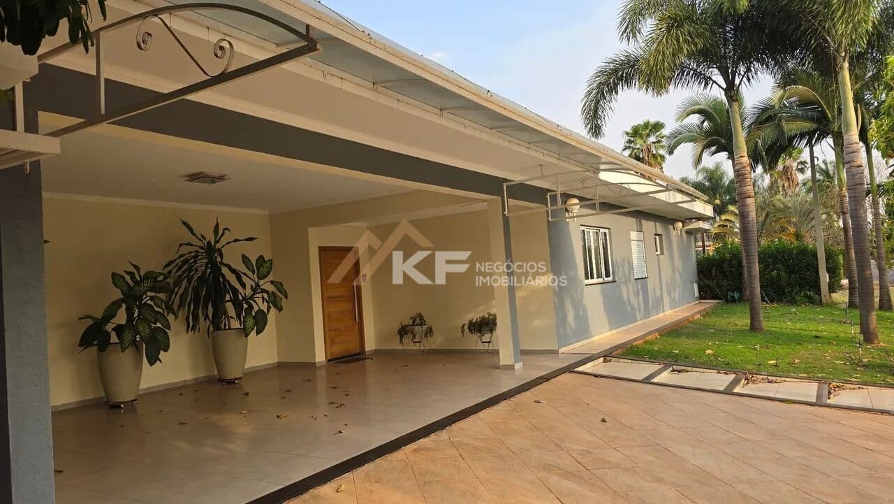 Casa em Condomínio à Venda Village Bandeirantes em Jardinopolis - SP