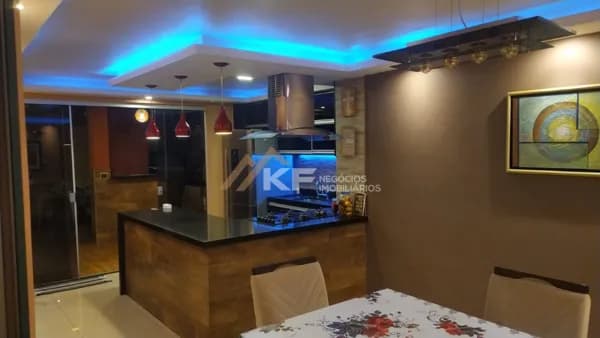 Casa à Venda com Suíte no Planalto Verde - Ribeirão Preto / SP